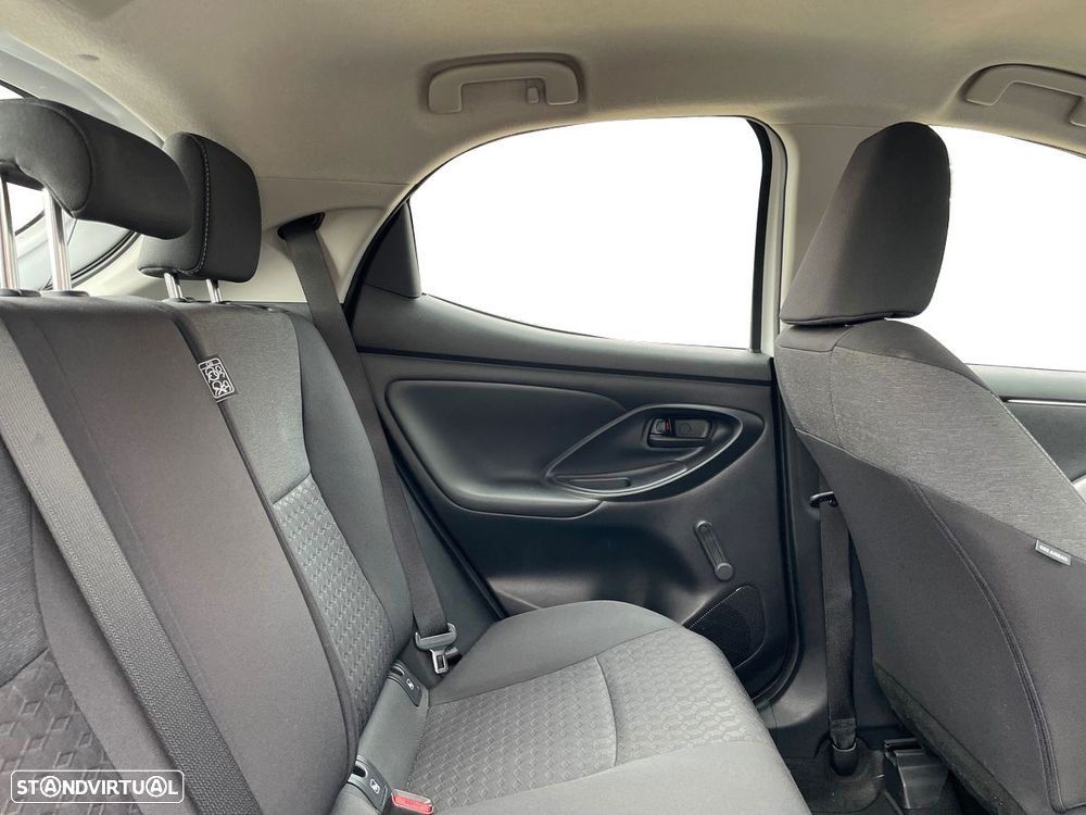 Toyota Yaris 1.0 VVT-i Comfort Plus - 7