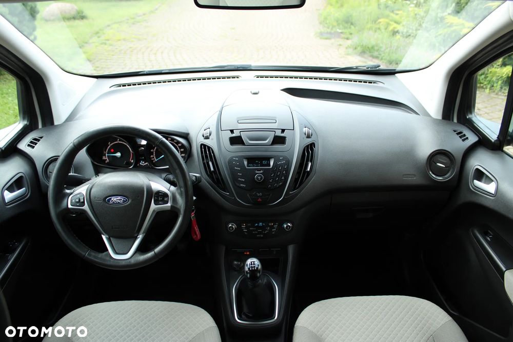 Ford Tourneo Courier 1.5 TDCi Trend - 17