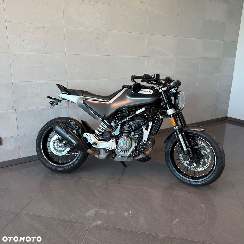 Husqvarna Svartpilen - 2