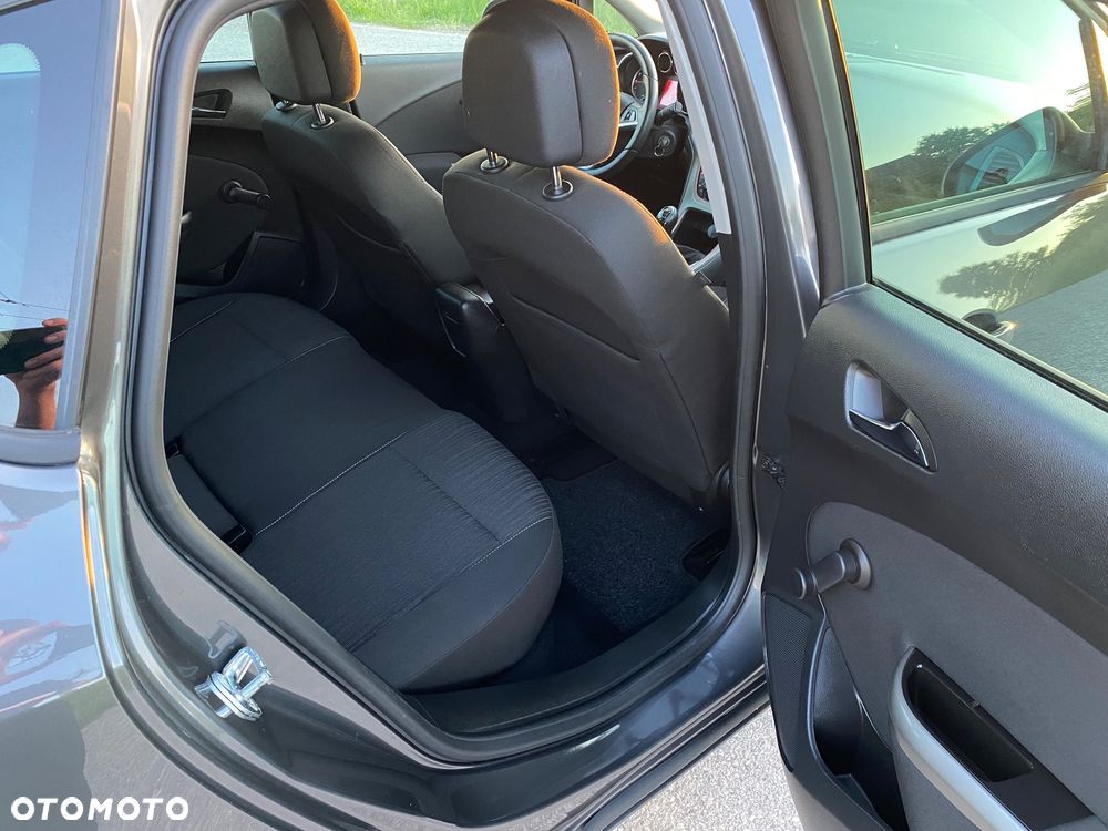 Opel Astra 1.4 Turbo Design Edition - 22