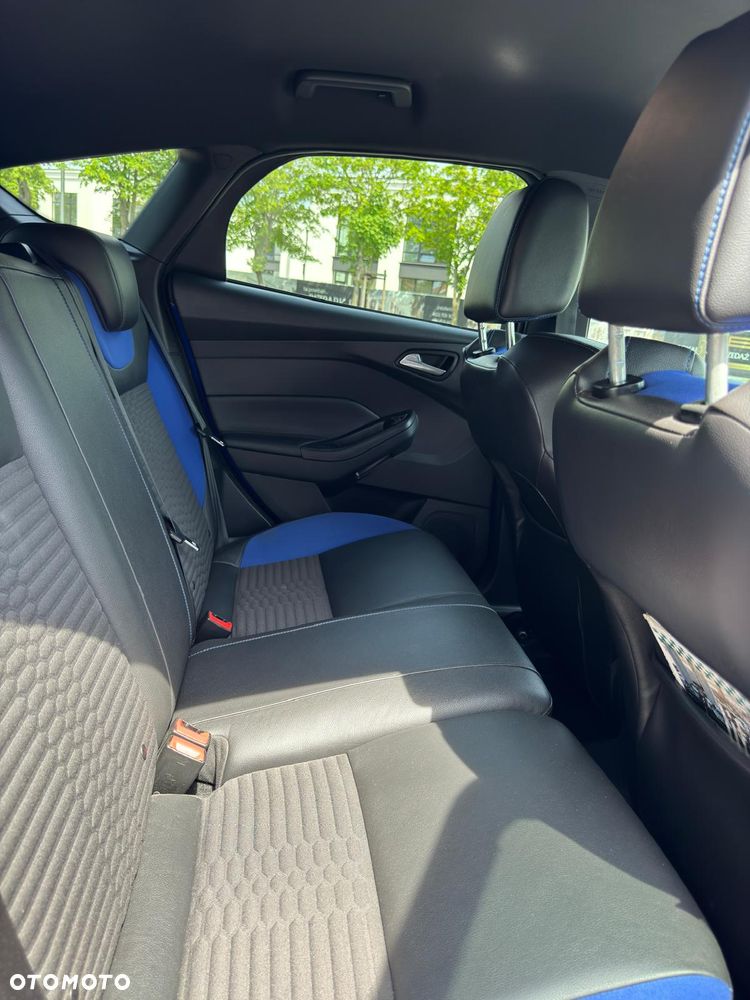 Ford Focus 2.0 EcoBoost ST - 19