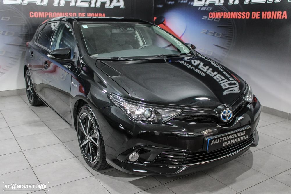 Toyota Auris 1.8 HSD Comfort +P.Techno+P.Sport - 16