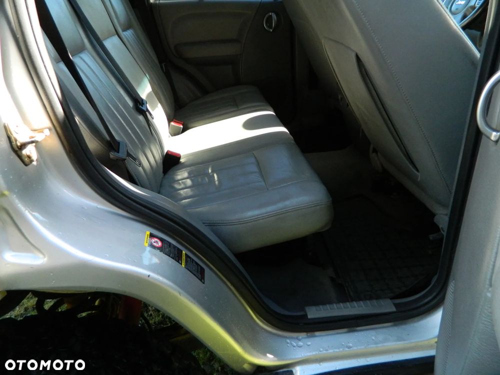 Jeep Cherokee - 7