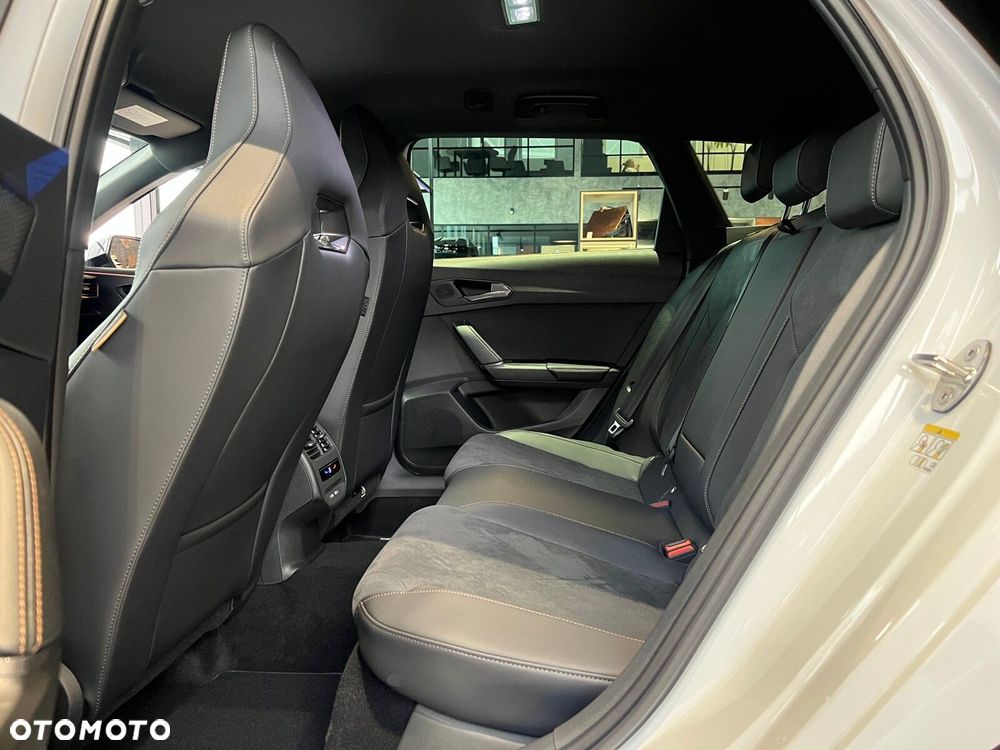 Cupra Leon Sportstourer 2.0 TSI 4Drive VZ DSG - 14