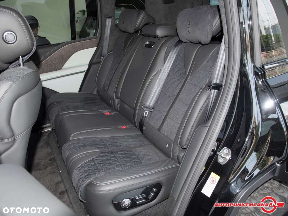 BYD Yangwang U8 - 18