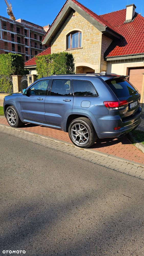 Jeep Grand Cherokee - 3