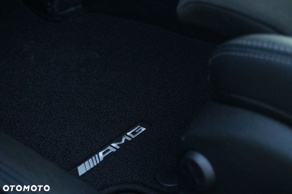 Mercedes-Benz Klasa E - 13