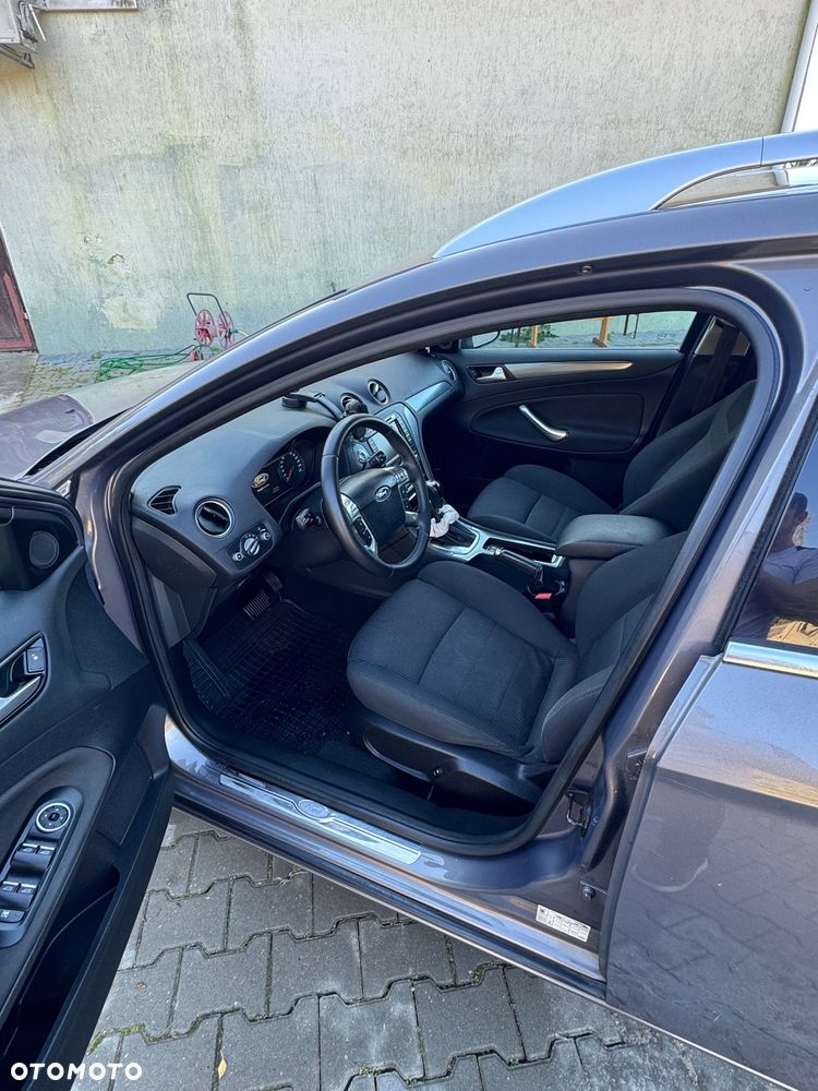 Ford Mondeo - 6
