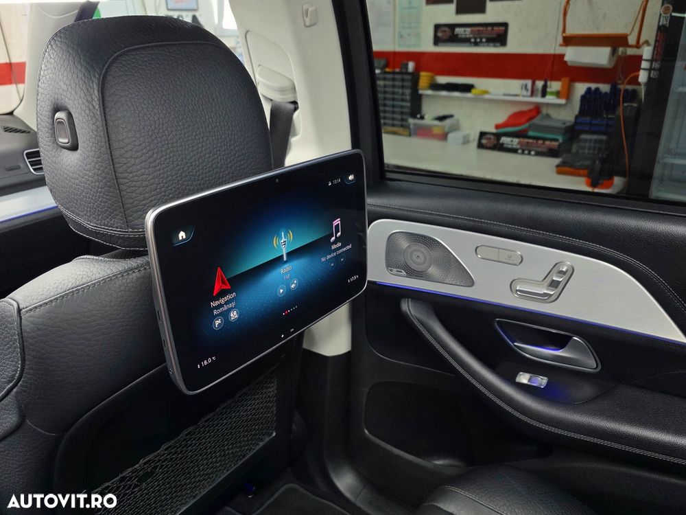 Mercedes-Benz GLS - 36
