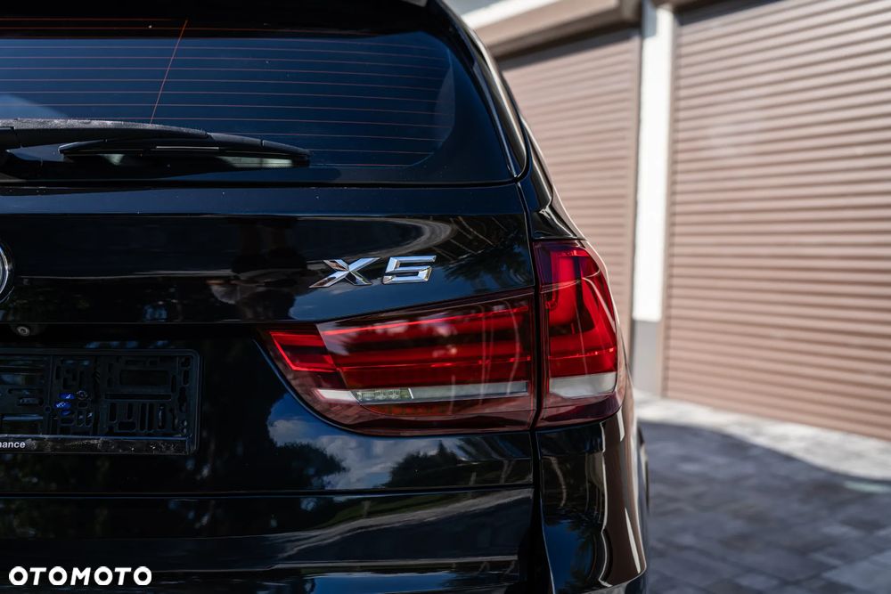 BMW X5 xDrive40d - 11