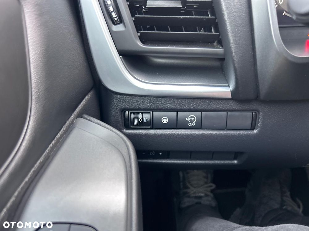 Nissan Qashqai 1.3 DIG-T MHEV N-Connecta Xtronic - 19