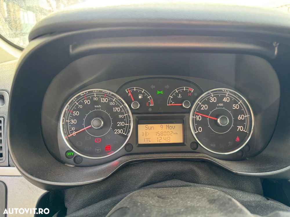 Fiat Grande Punto - 9