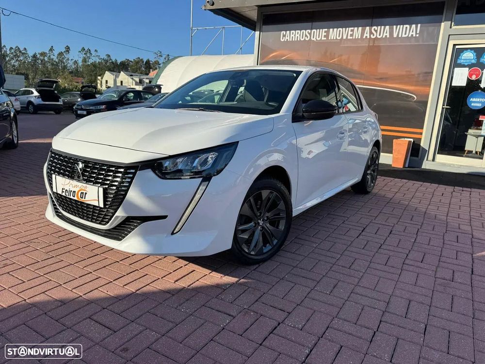 Peugeot 208 - 15