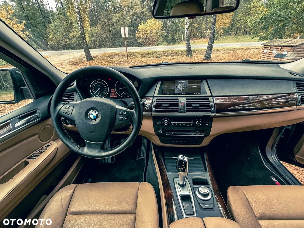 BMW X5 3.5d xDrive - 11