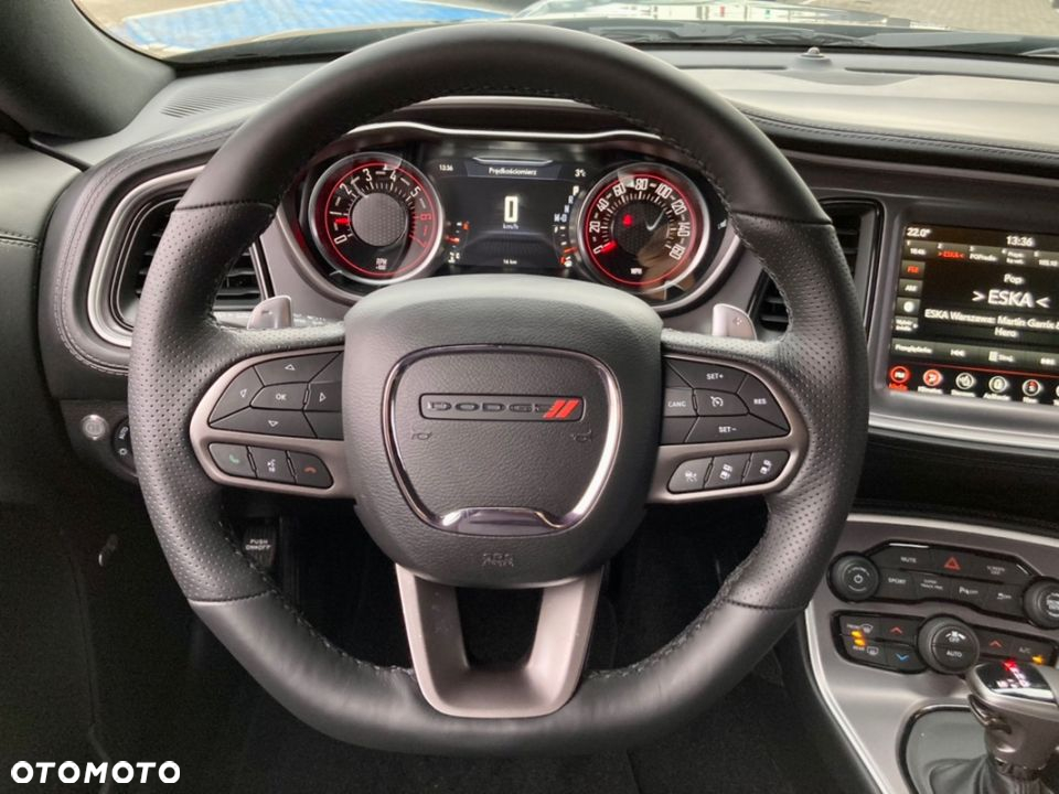 Dodge Challenger 5.7 R/T - 32