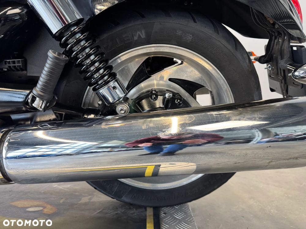 Triumph Rocket - 27
