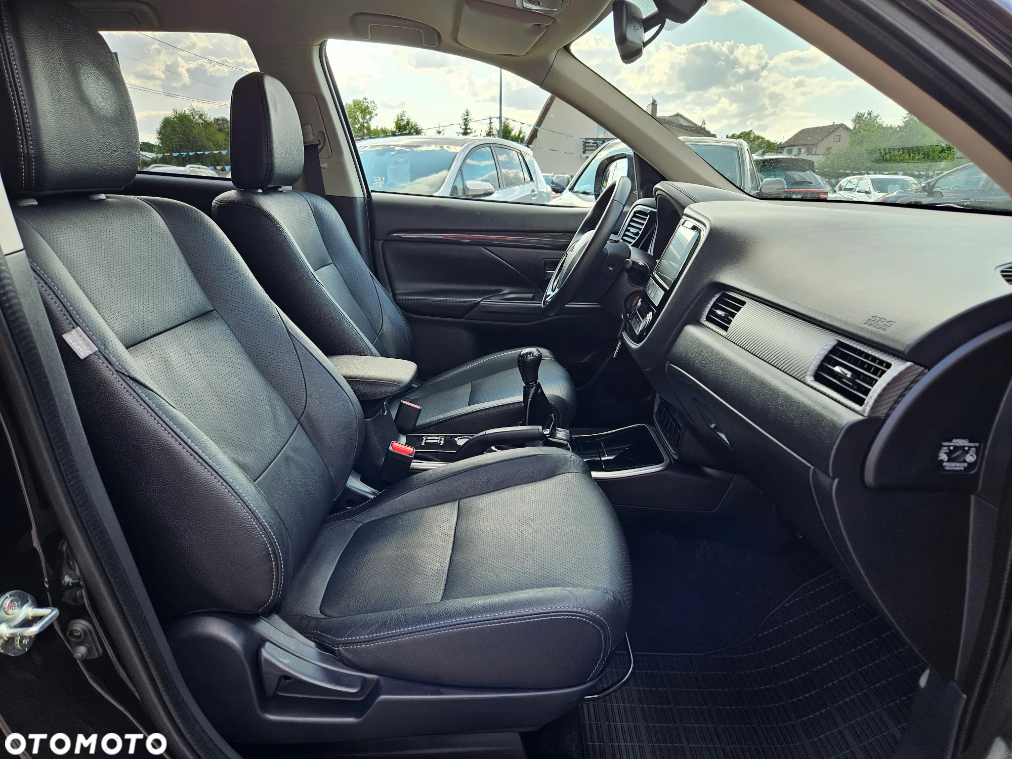 Mitsubishi Outlander 2.0 City Style 2WD - 22