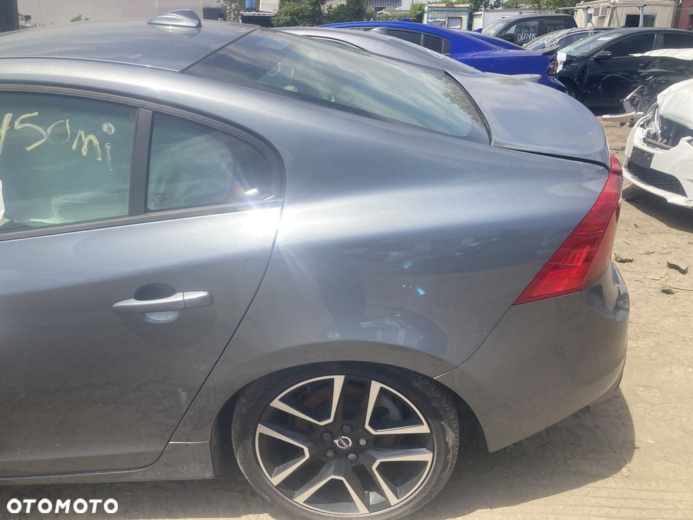Volvo S60 T5 Geartronic Summum - 5