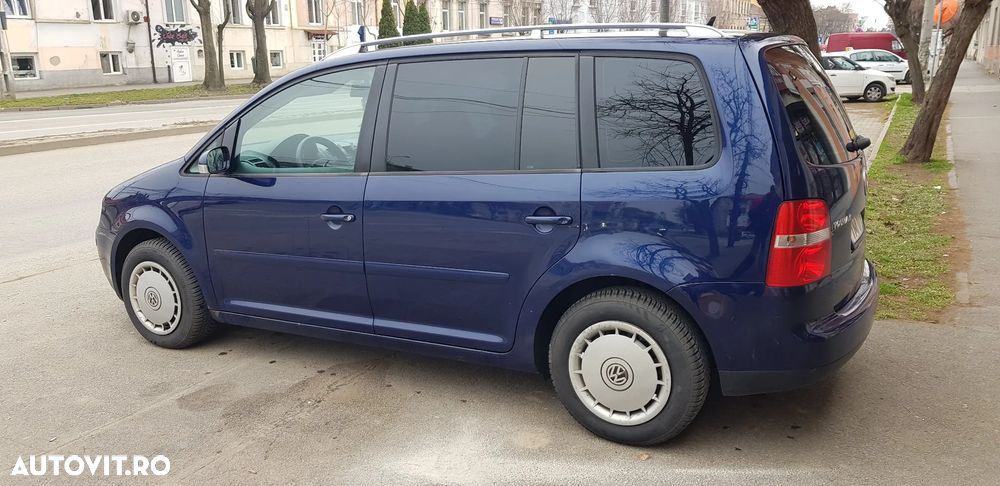 Volkswagen Touran 1.9TDI Basis - 3