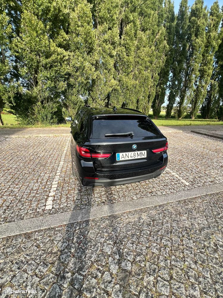 BMW 530 e Pack Desportivo M - 6