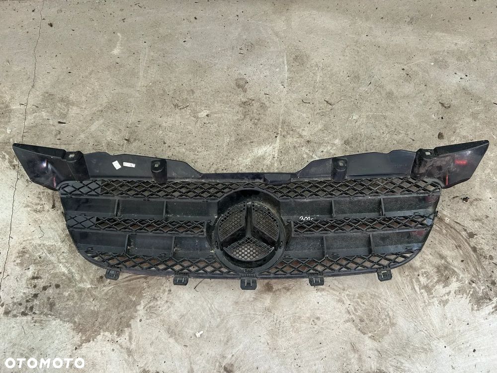 Mercedes Sprinter W906 A9068800385 Maskownica Grill Atrapa chłodnicy - 3