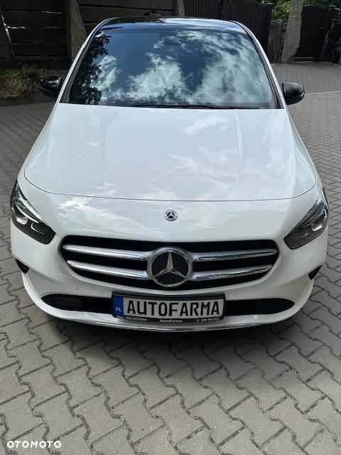 Mercedes-Benz Klasa B 250 7G-DCT Edition 2020 - 18