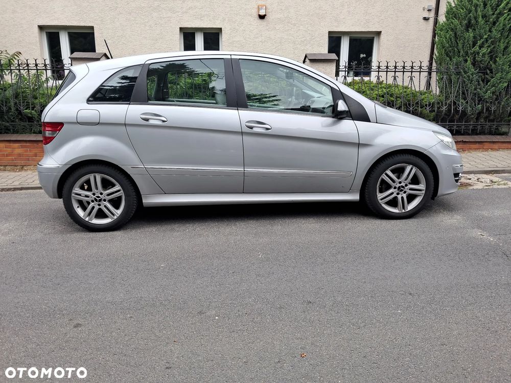 Mercedes-Benz Klasa B 180 CDI Autotronic - 5