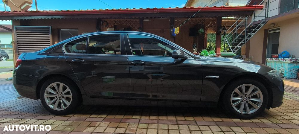 BMW Seria 5 520d Aut. - 8