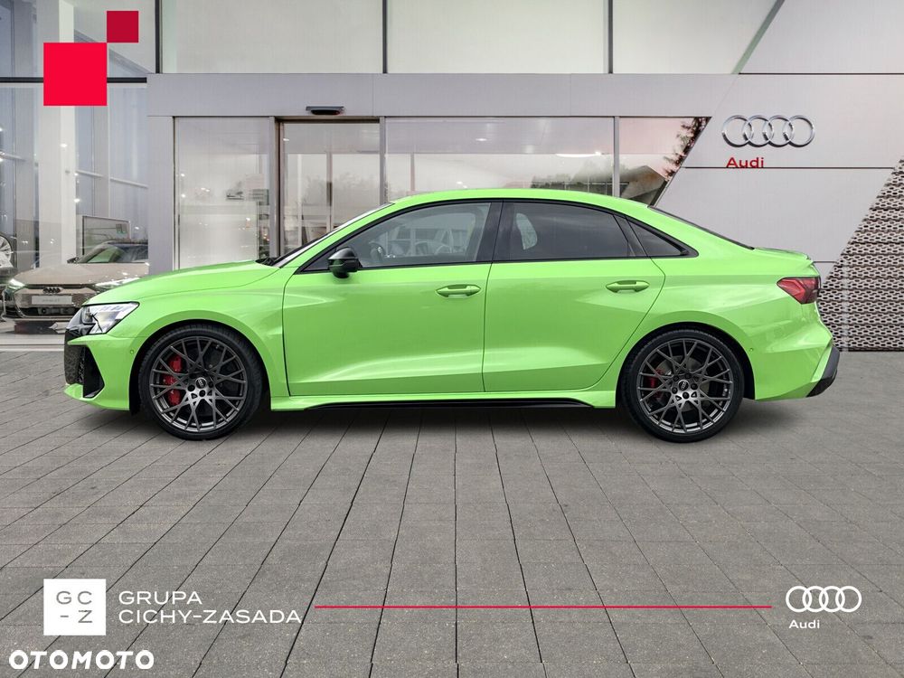 Audi RS3 Limousine - 2