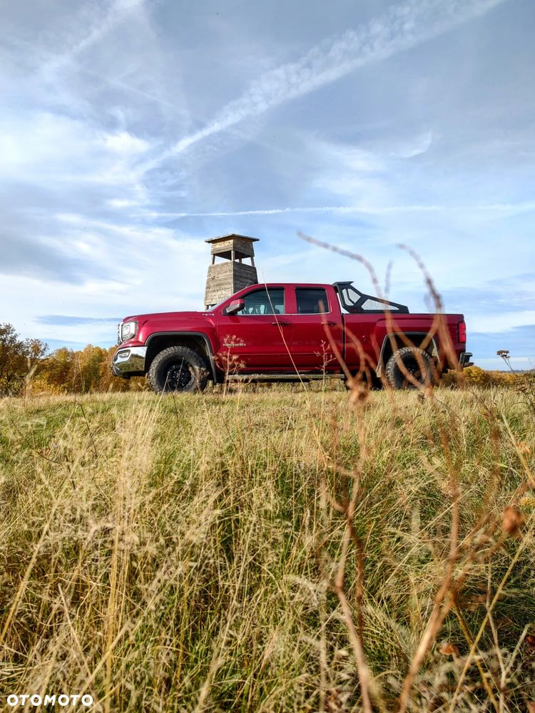 GMC Sierra - 17
