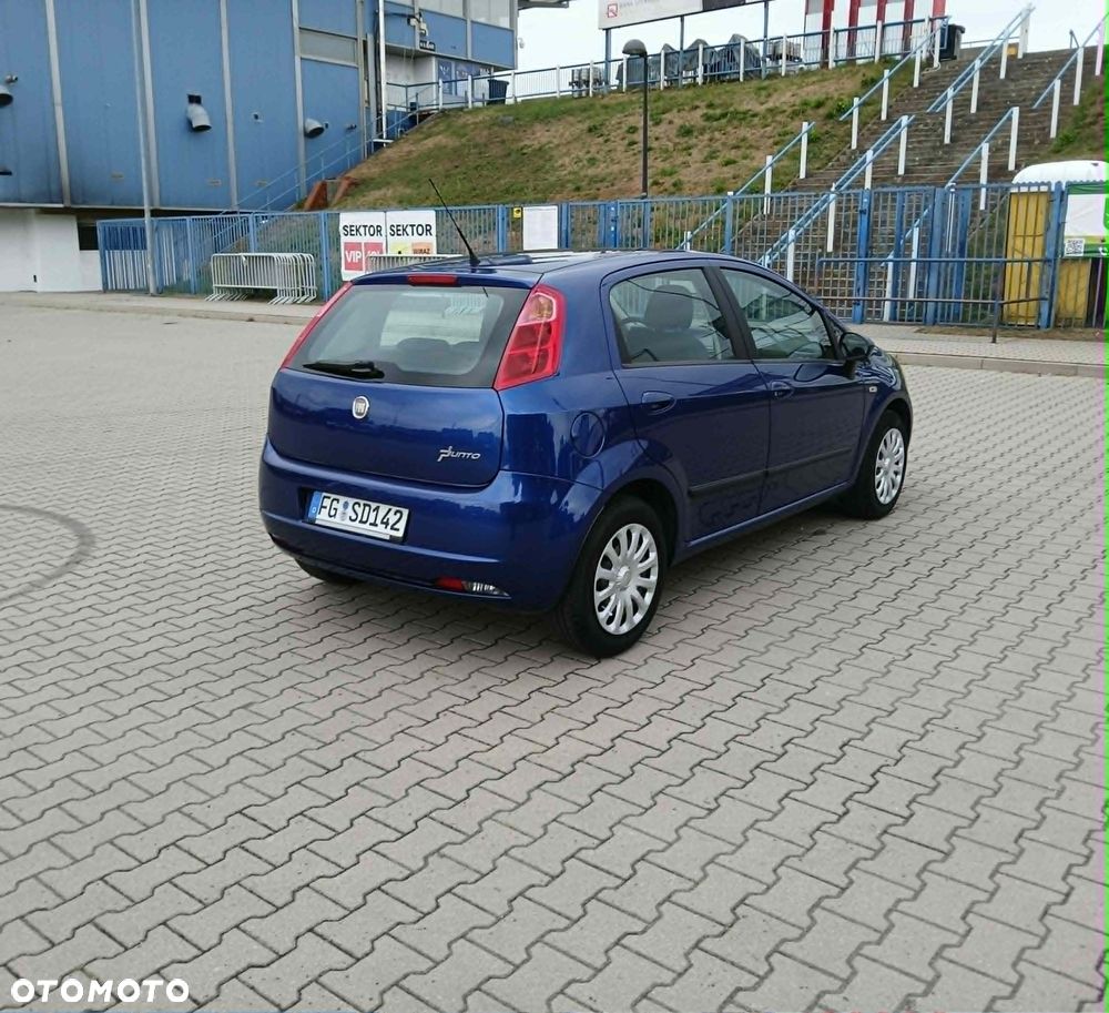 Fiat Grande Punto - 6