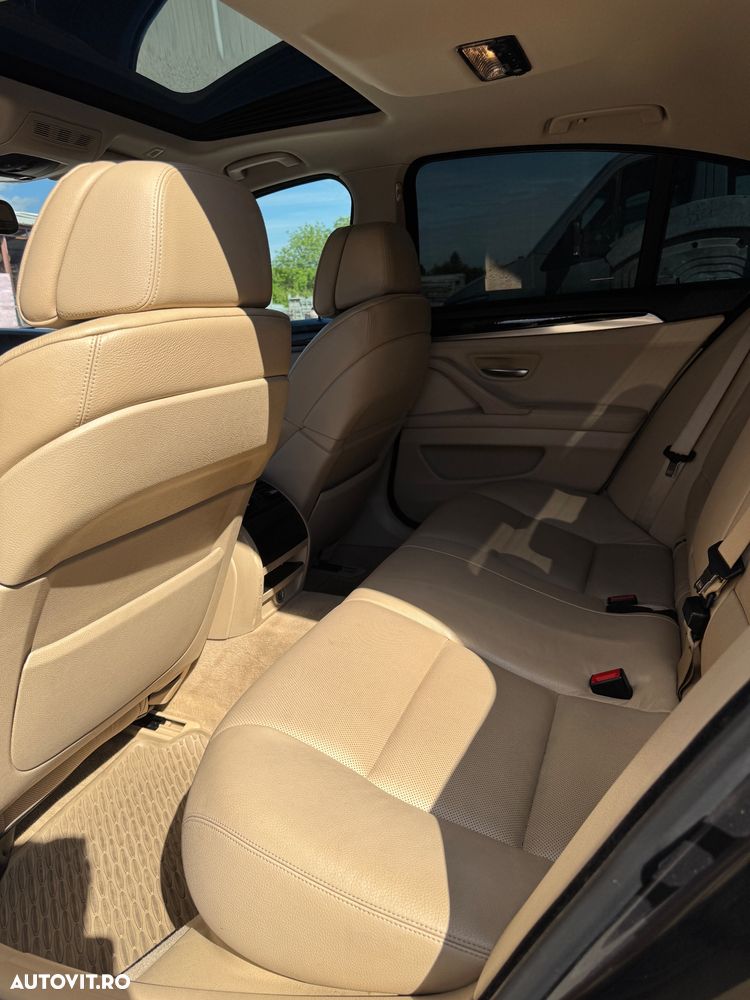BMW Seria 5 520d - 8