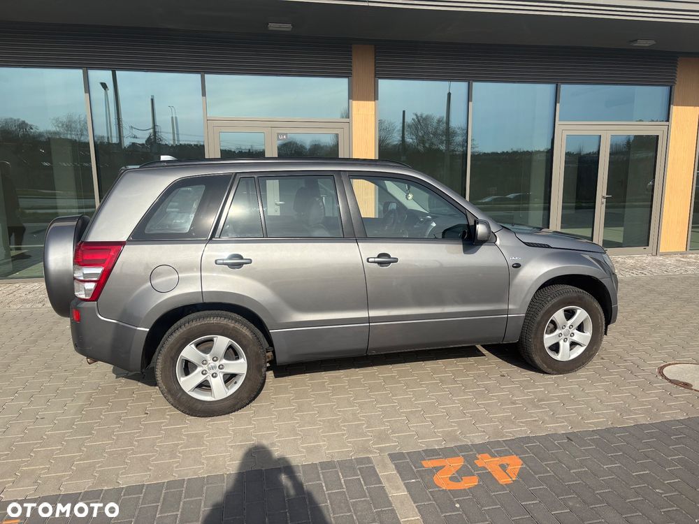 Suzuki Grand Vitara - 4