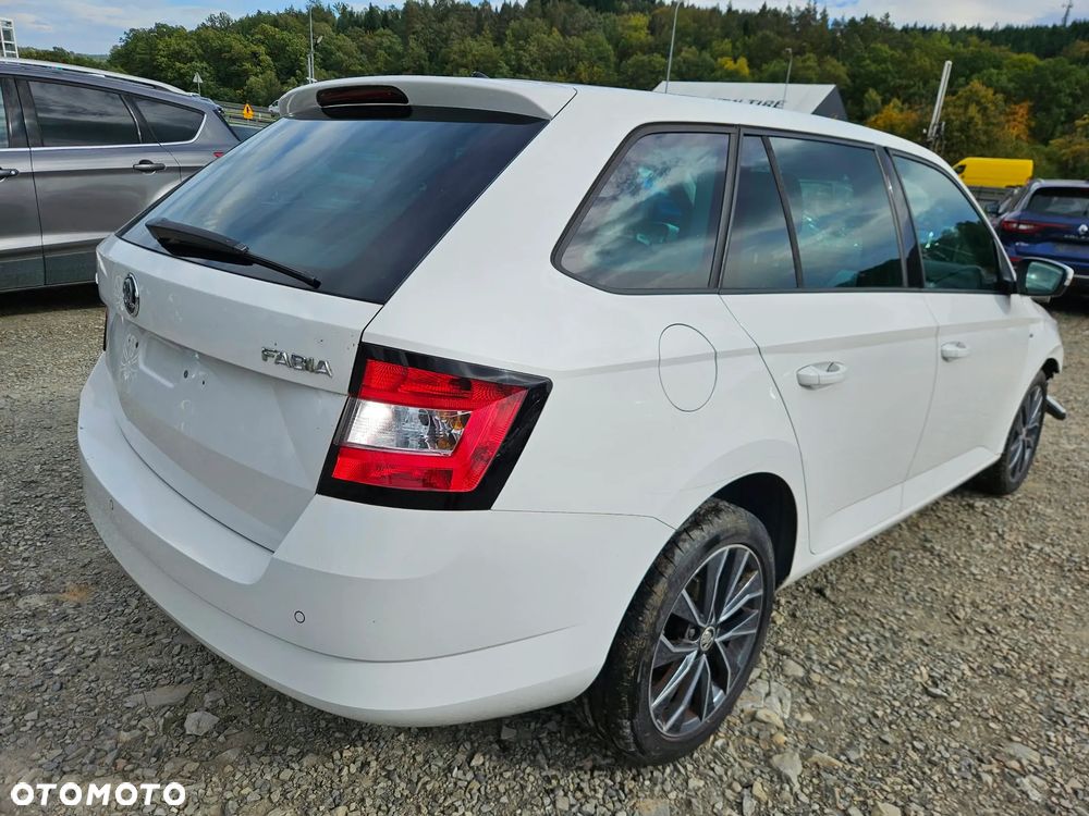 Skoda Fabia 1.0 TSI DSG Drive - 1