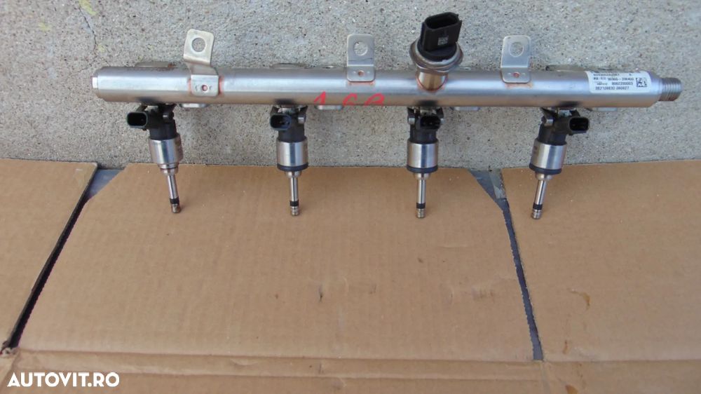Rampa cu injectoare Hyundai Tucson 1.6 benzina hybrid an 2020 cod 35300-2M400 - 4