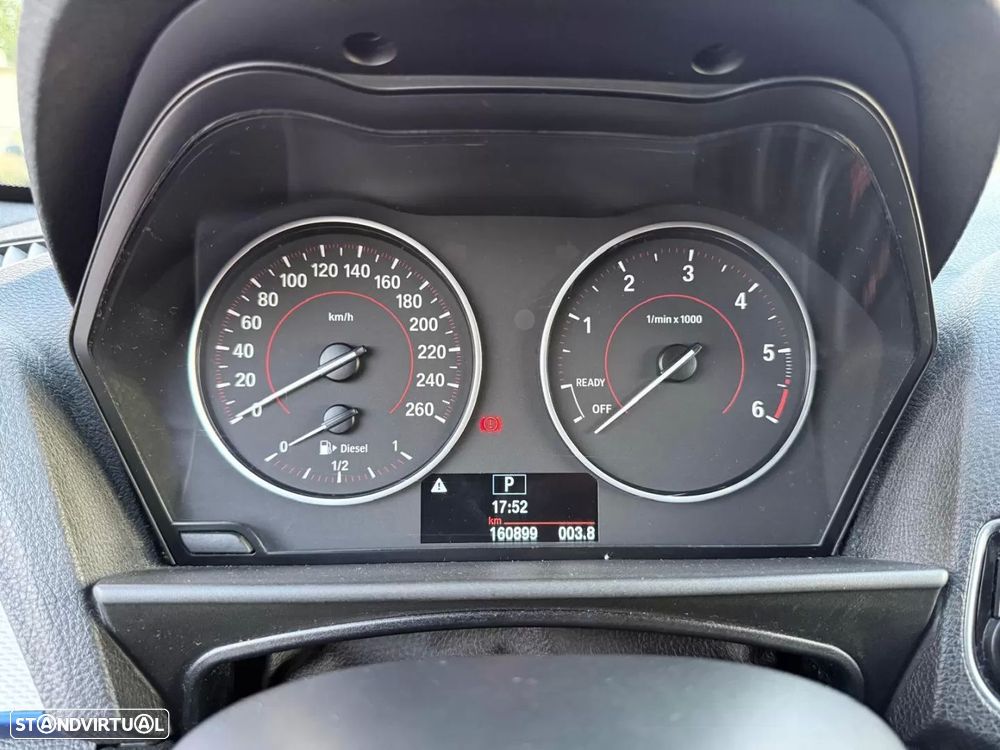 BMW 118 dA Pack M - 10