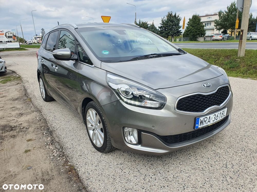 Kia Carens 1.7 CRDi Business Line 7os 7DCT - 3