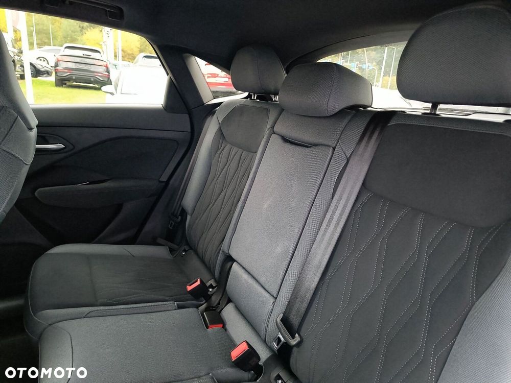 Audi Q3 Sportback - 17