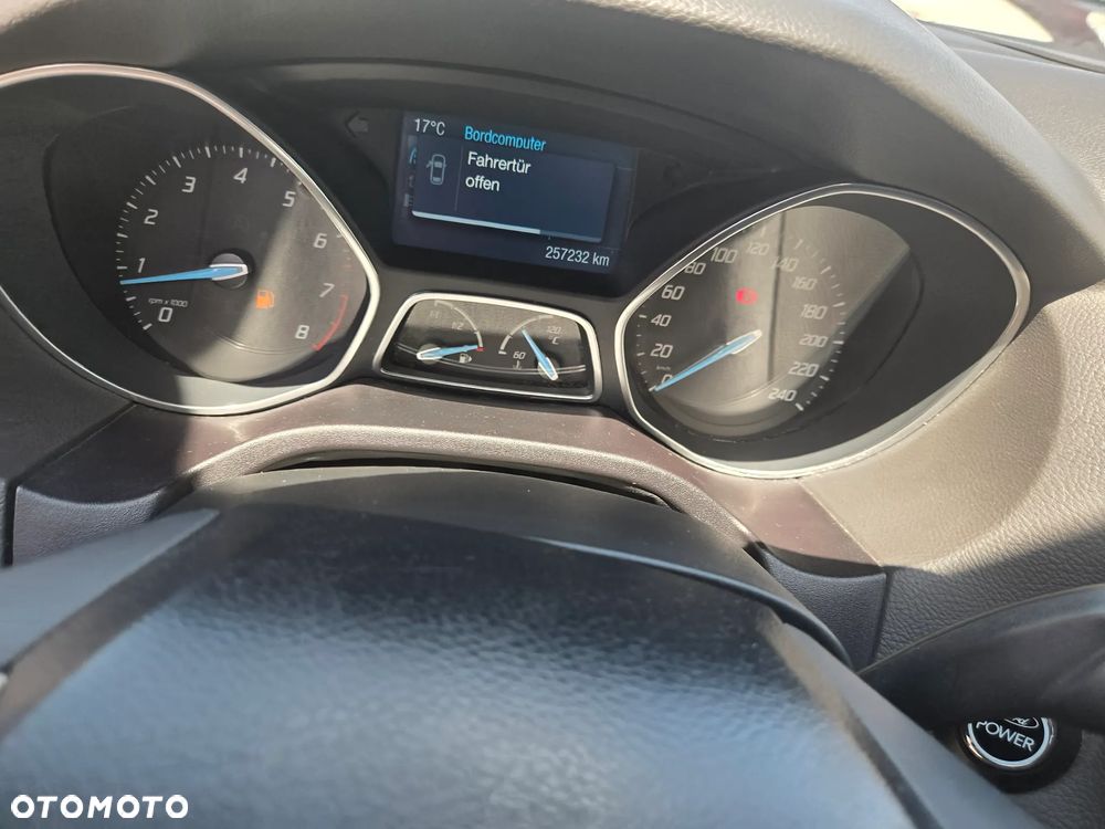 Ford Focus 1.6 EcoBoost Start-Stopp-System Titanium - 16