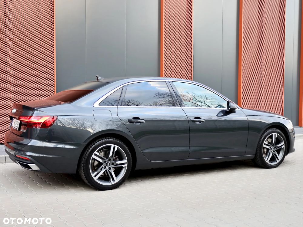 Audi A4 Limousine 40 TFSI S tronic - 12