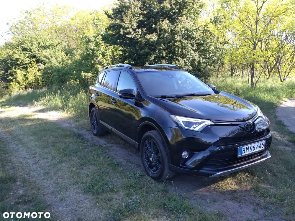 Toyota RAV4 2.0 D-4D 4x2 Start-Stop Comfort - 2