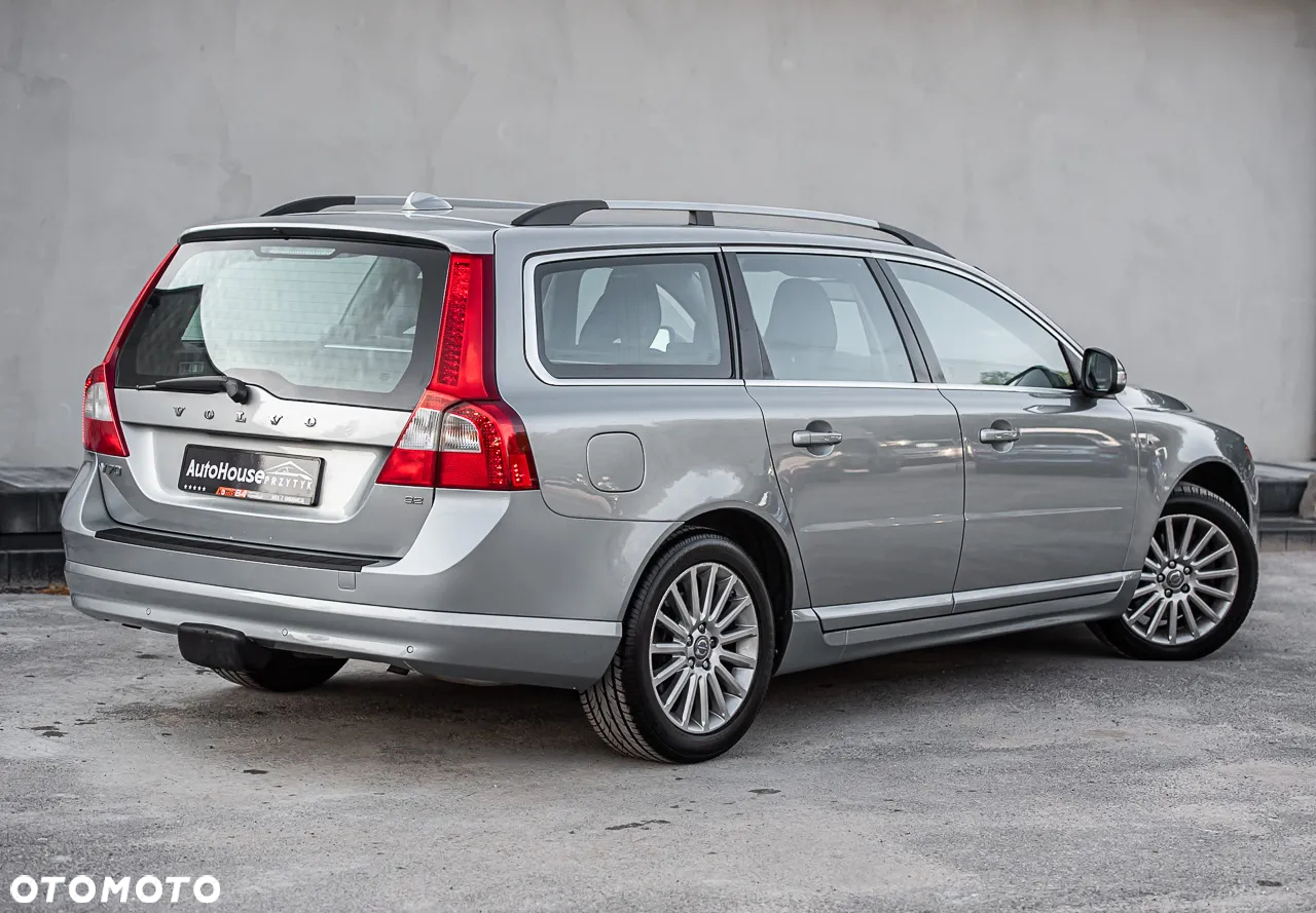 Volvo V70 3.2 AWD Ocean Race - 11