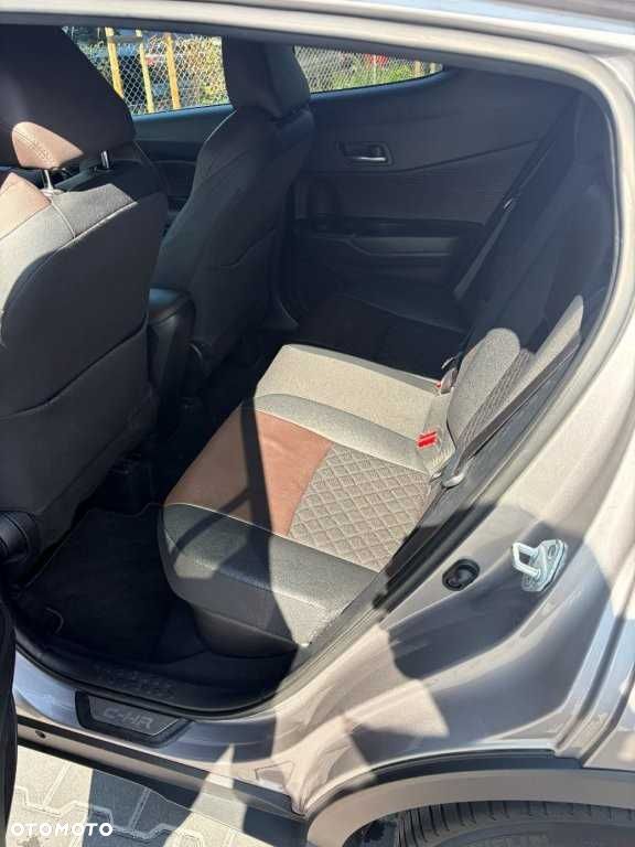 Toyota C-HR - 6