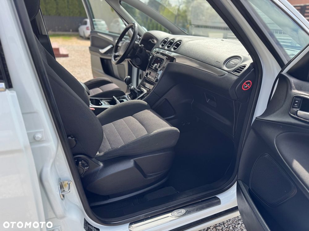 Ford S-Max 2.0 TDCi DPF Titanium X - 21