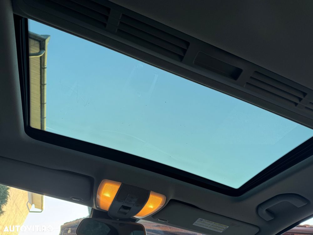 Mercedes-Benz C 220 CDI BlueEFFICIENCY T-modell - 13