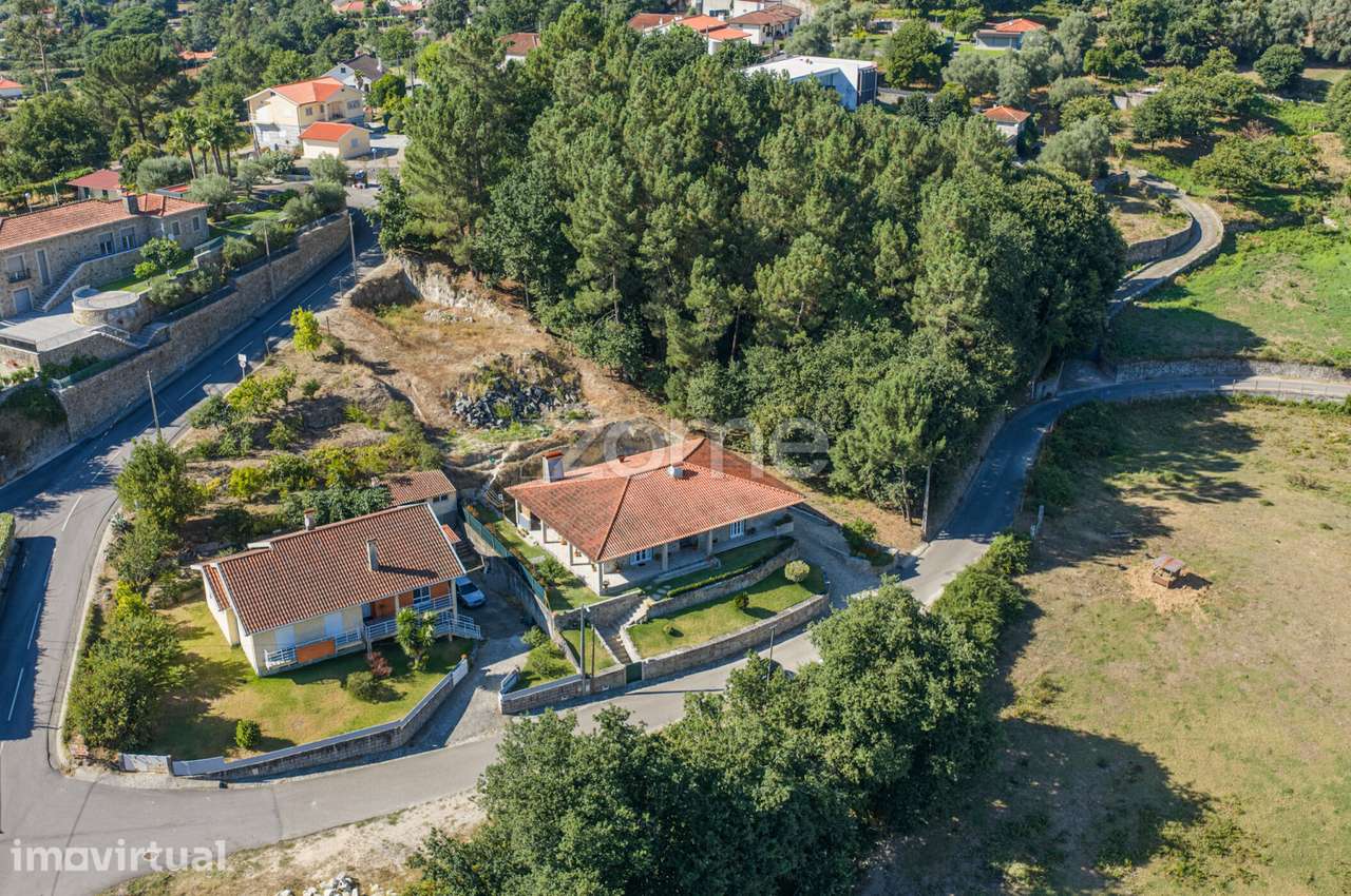 Moradia em granito em Paçô, Arcos de Valdevez - Grande imagem: 3/34