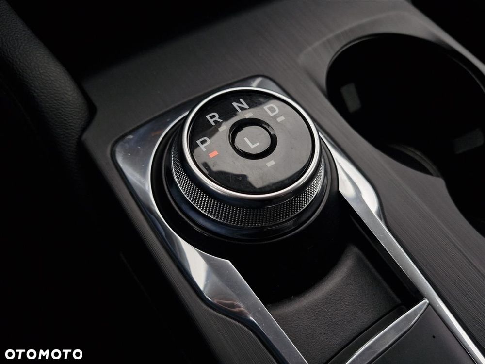 Ford Kuga 2.5 FHEV FWD Titanium - 16