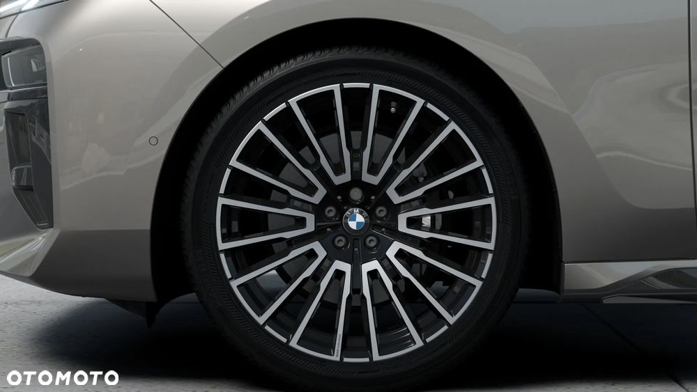 BMW Seria 7 740d xDrive - 4