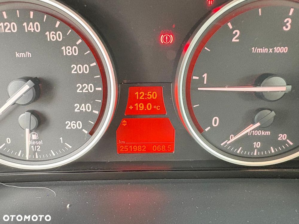 BMW Seria 5 - 13