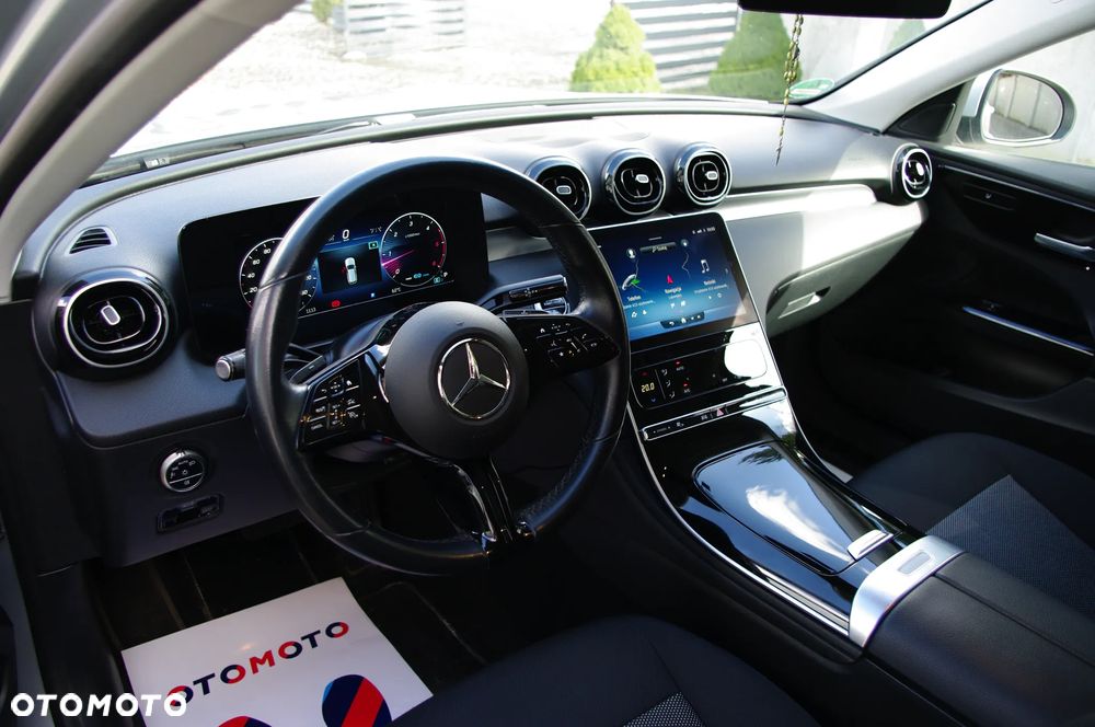 Mercedes-Benz Klasa C 200 d 9G-TRONIC - 10